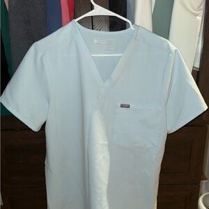 Figs Sky Blue Women’s Short Sleeve Scrub Top 🩵